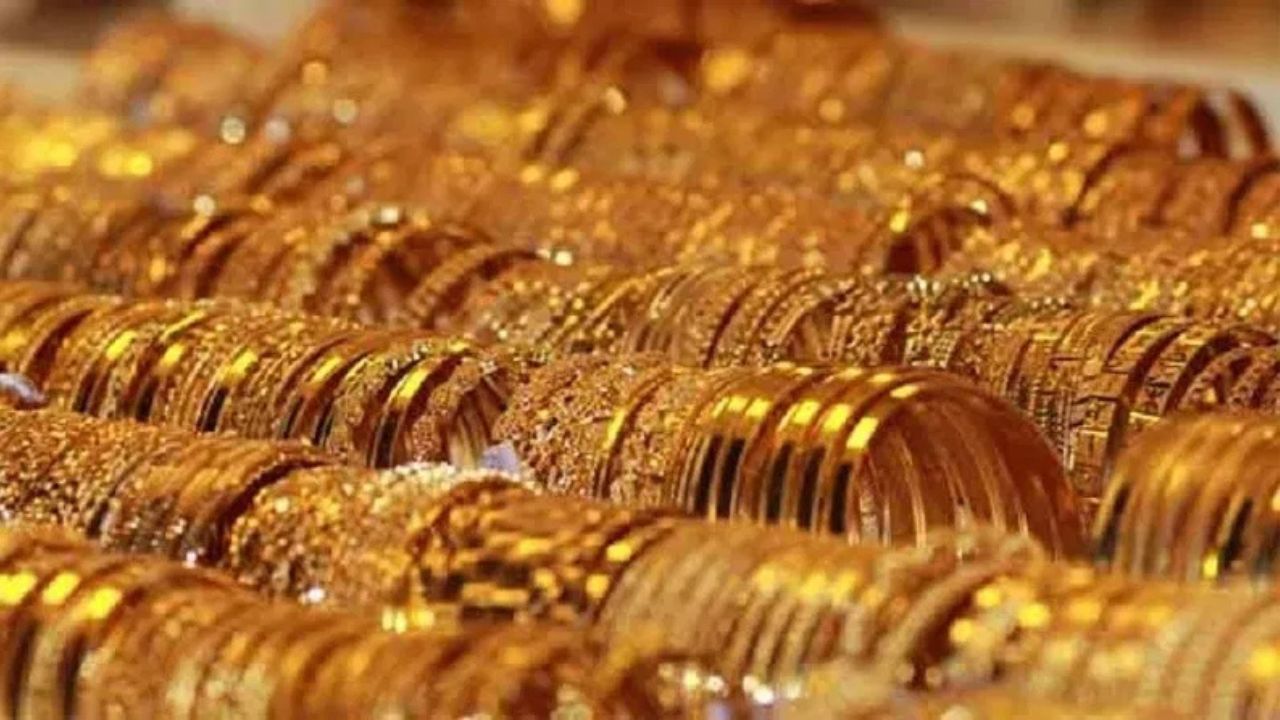 Gold Price Today: रुपये और डॉलर की चाल पर क्यों नाचता है सोना? जानिए चौंकाने वाले कारण!