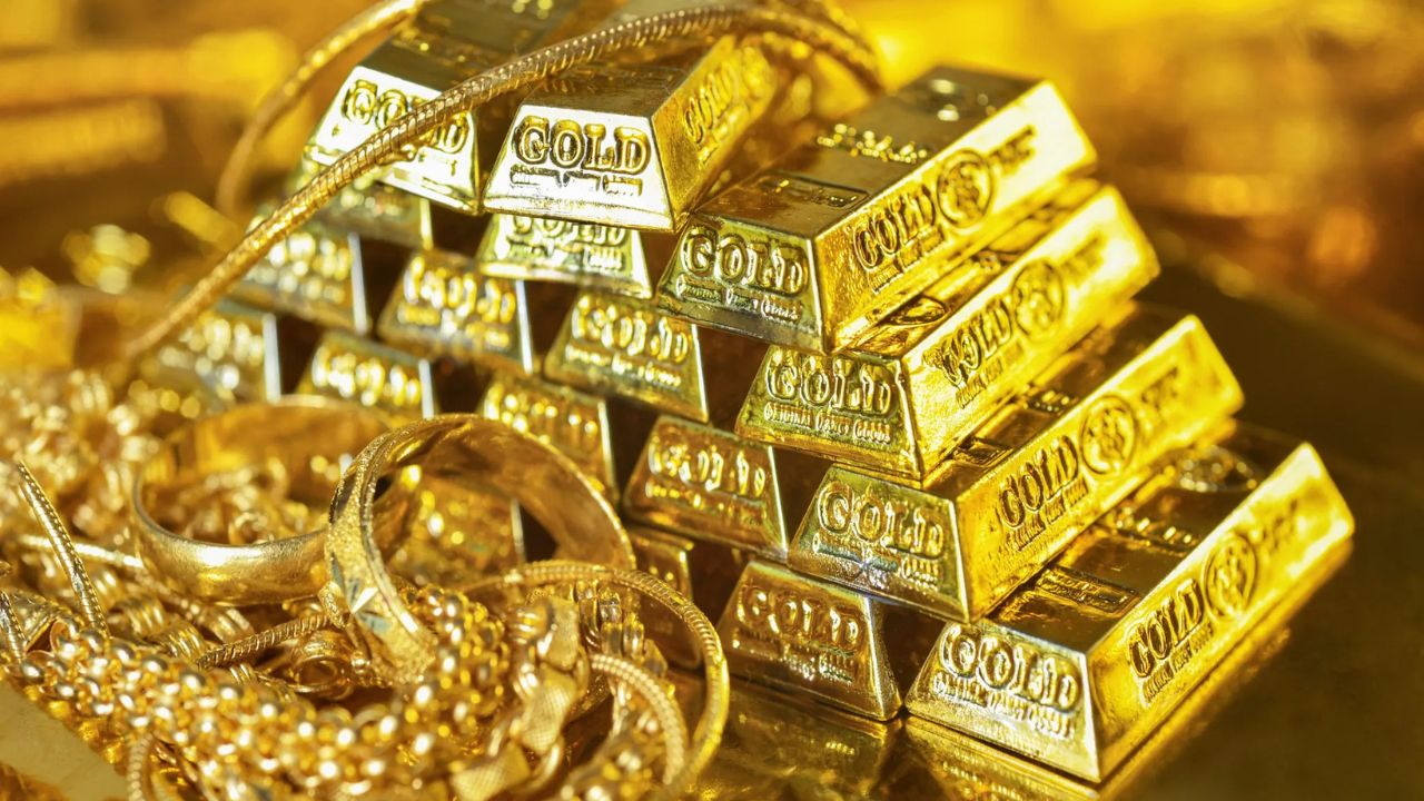 Gold Price Today: रुपये और डॉलर की चाल पर क्यों नाचता है सोना? जानिए चौंकाने वाले कारण!
