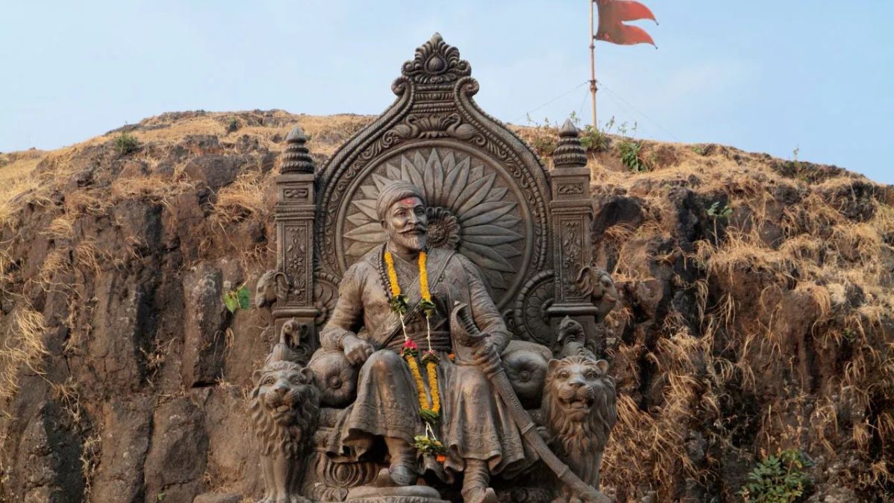 Chhatrapati Shivaji: शिवाजी ने मुगलों को दी खुली चुनौती, आगरा से निकल भागे थे मिठाई की टोकरी में