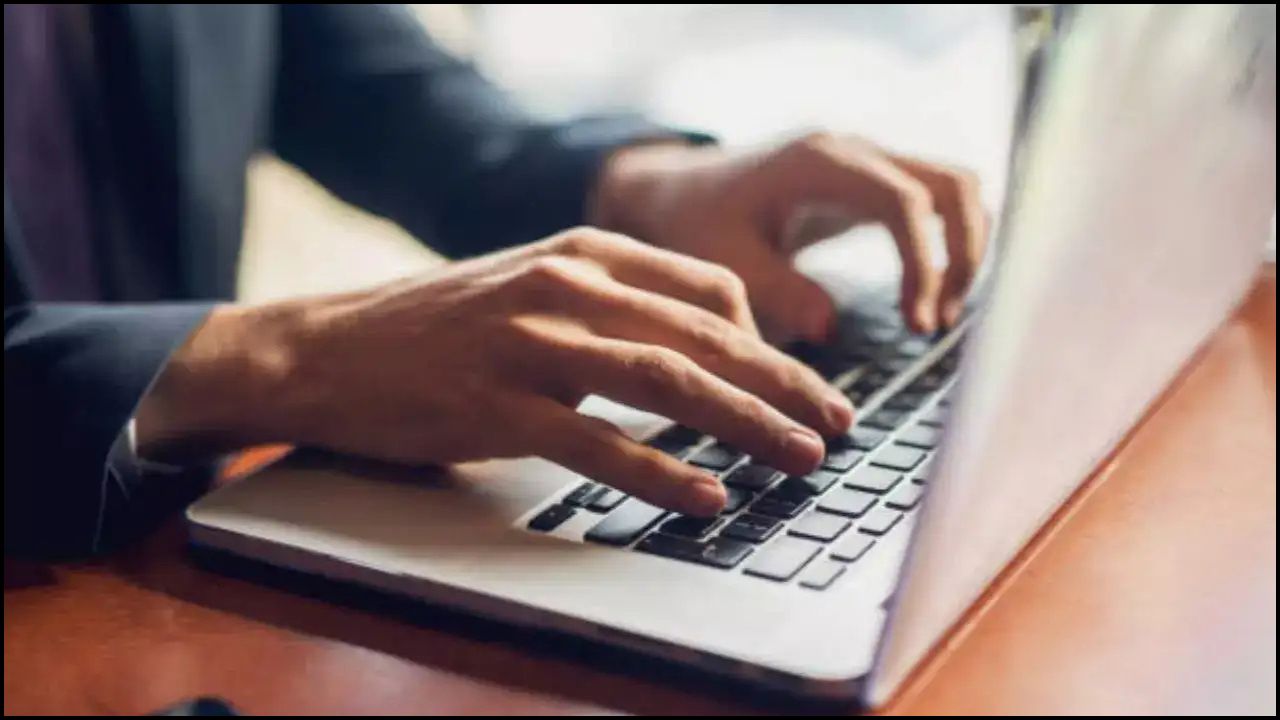 UP Assistant Professor Recruitment: असिस्टेंट प्रोफेसर भर्ती में बदलाव ने बढ़ाई हलचल, अब किन्हें मिलेगा मौका?