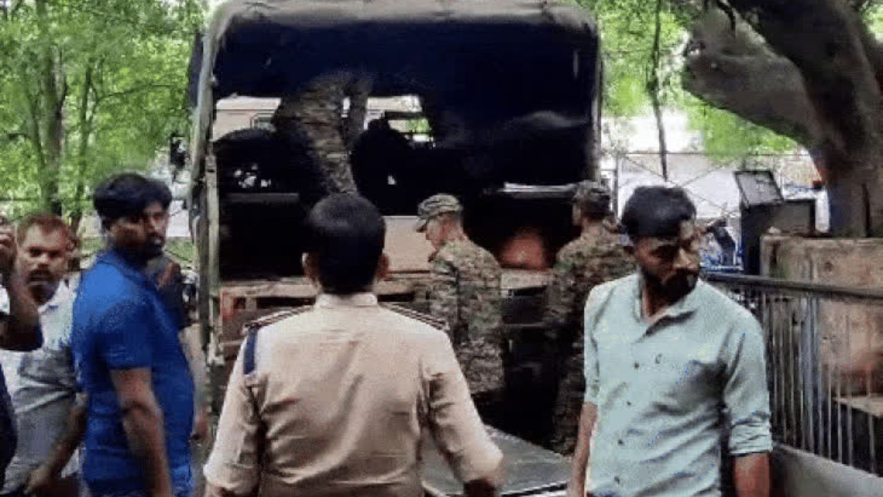MP News: सेना की ट्रेनिंग में हुआ बड़ा हादसा, भोपाल में डमी बम गिरने से हवलदार की मौत