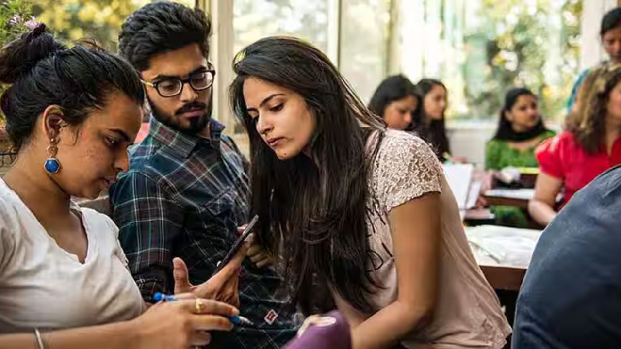 IBPS PO Recruitment 2025: 5208 पदों पर निकली वैकेंसी, कब और कैसे करें आवेदन जानिए पूरी जानकारी