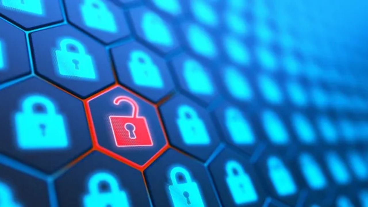 Mamona Ransomware का खौफ, इंटरनेट कनेक्शन के बिना फाइलें लॉक, जानिए इस साइबर खतरे से कैसे बचें
