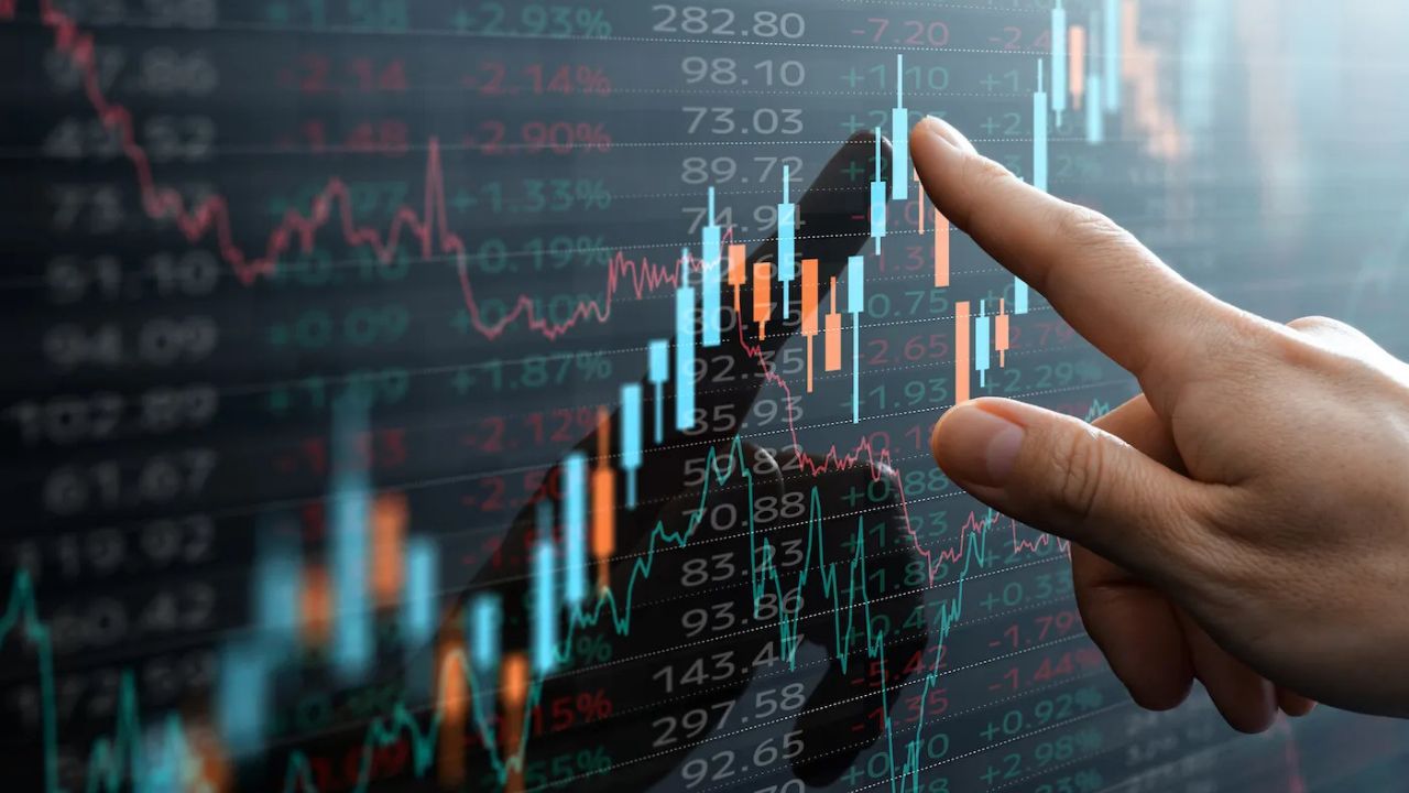 Stocks: भारत-अमेरिका दस साल की डिफेंस डील तय, शेयरों में उछाल से निवेशकों की बल्ले-बल्ले
