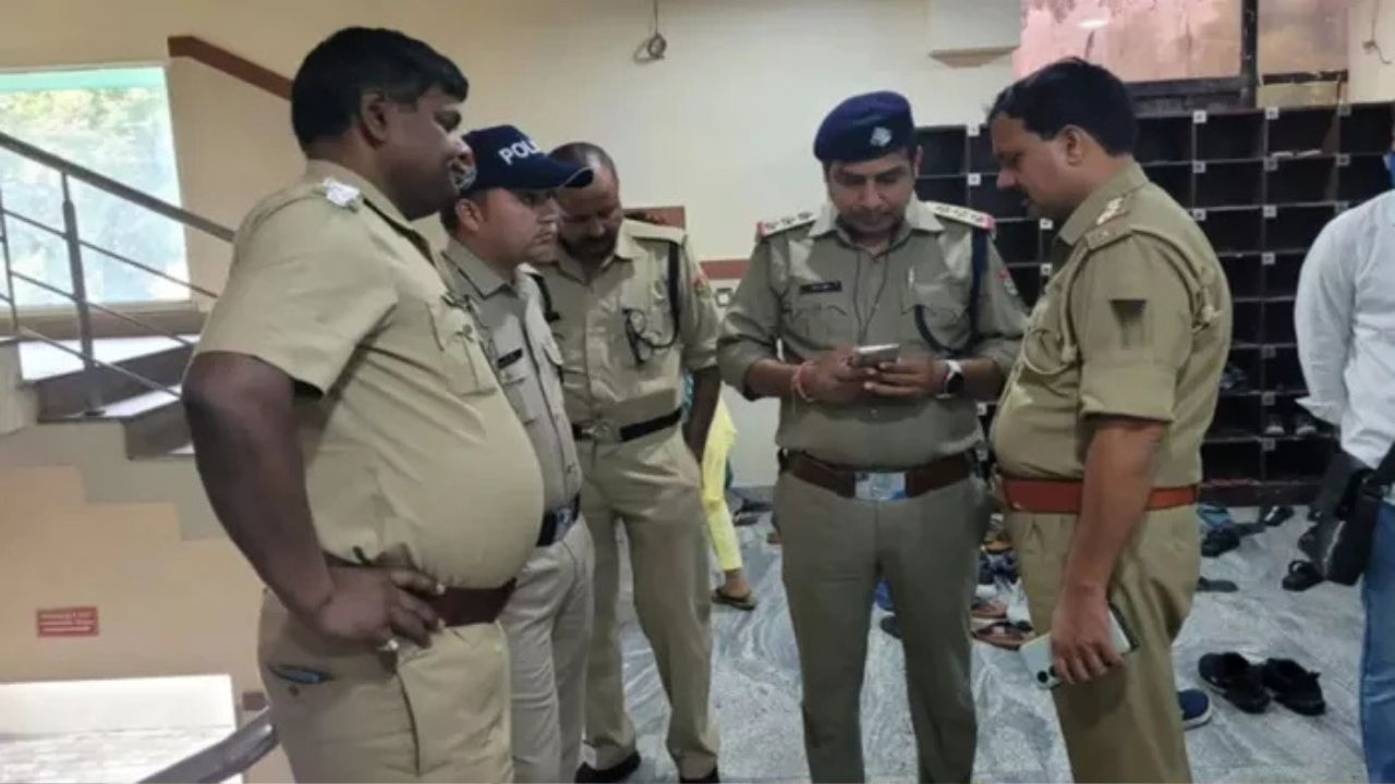 MP News: मदरसों और स्कूलों ने किया स्कॉलरशिप घोटाला, 11वीं-12वीं के फर्जी छात्रों के नाम पर उड़ाए लाखों