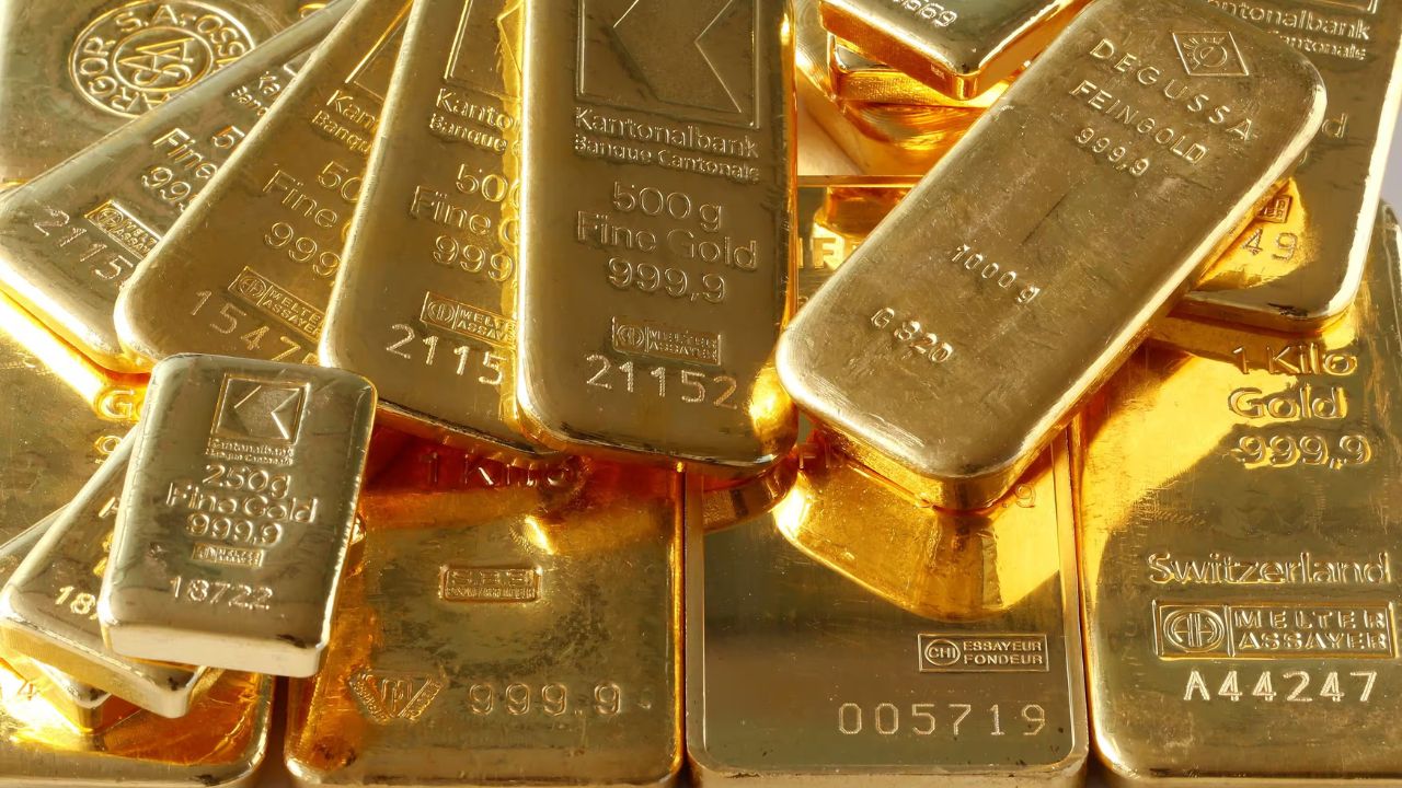 Gold Price Today: ट्रंप के संकेत से हिला बाजार, सोने की चमक पड़ी फीकी, जानिए क्या होगा आगे
